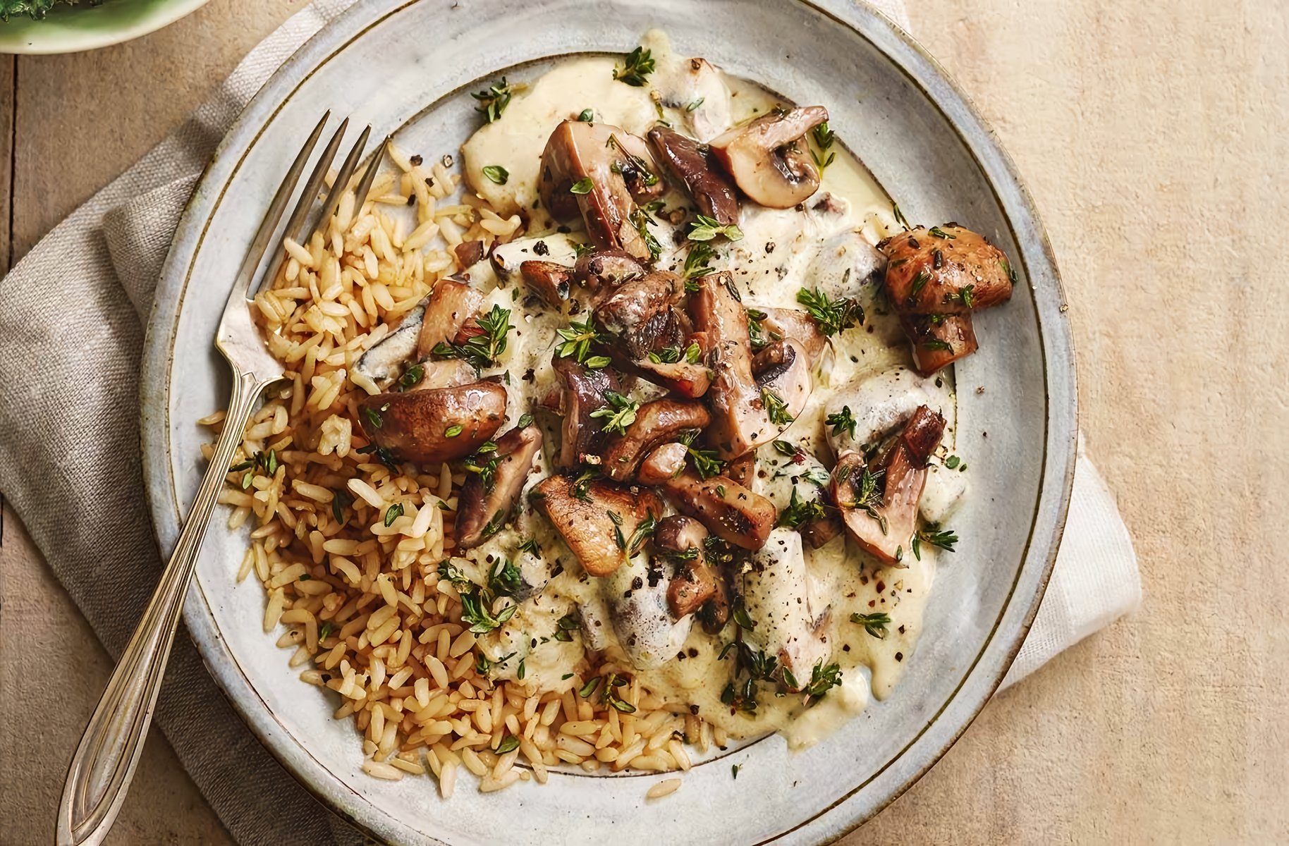 Vegetarian Crockpot Mushroom Stroganoff Recipe