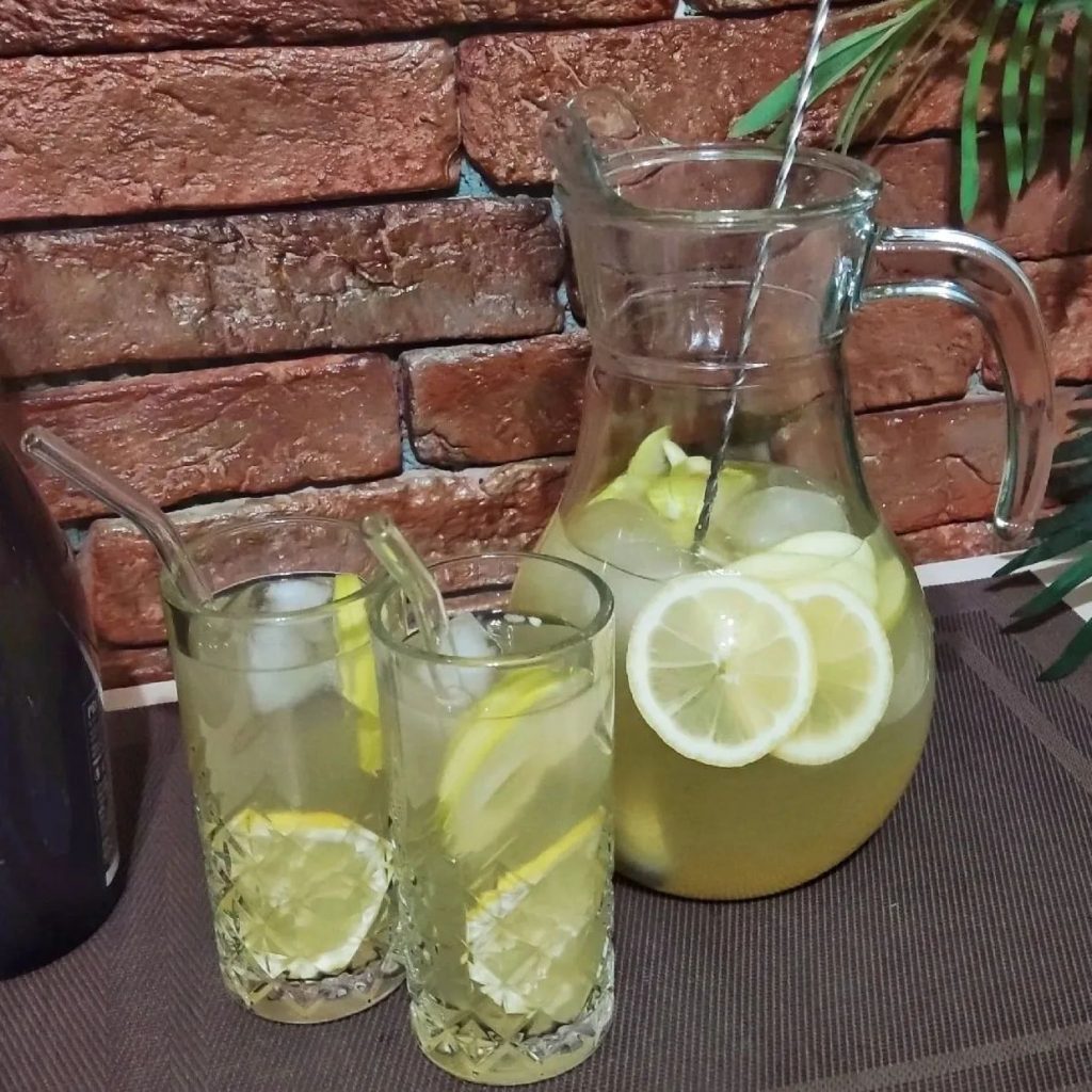 Apple Prosecco Punch