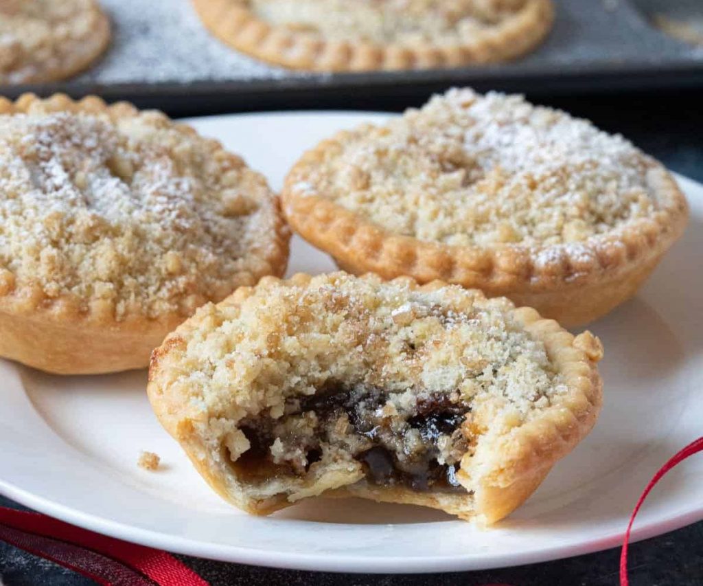 Crumbled Top Mince Pies