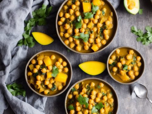 Curried Mango & Chickpea Pot