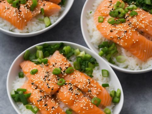 Easy Salmon Sushi Rice Bowl