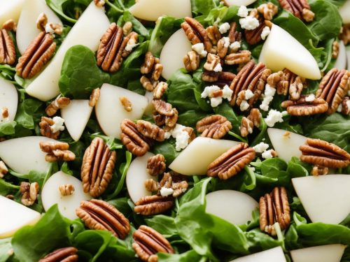Goat's Cheese, Pear & Candied Pecan Salad