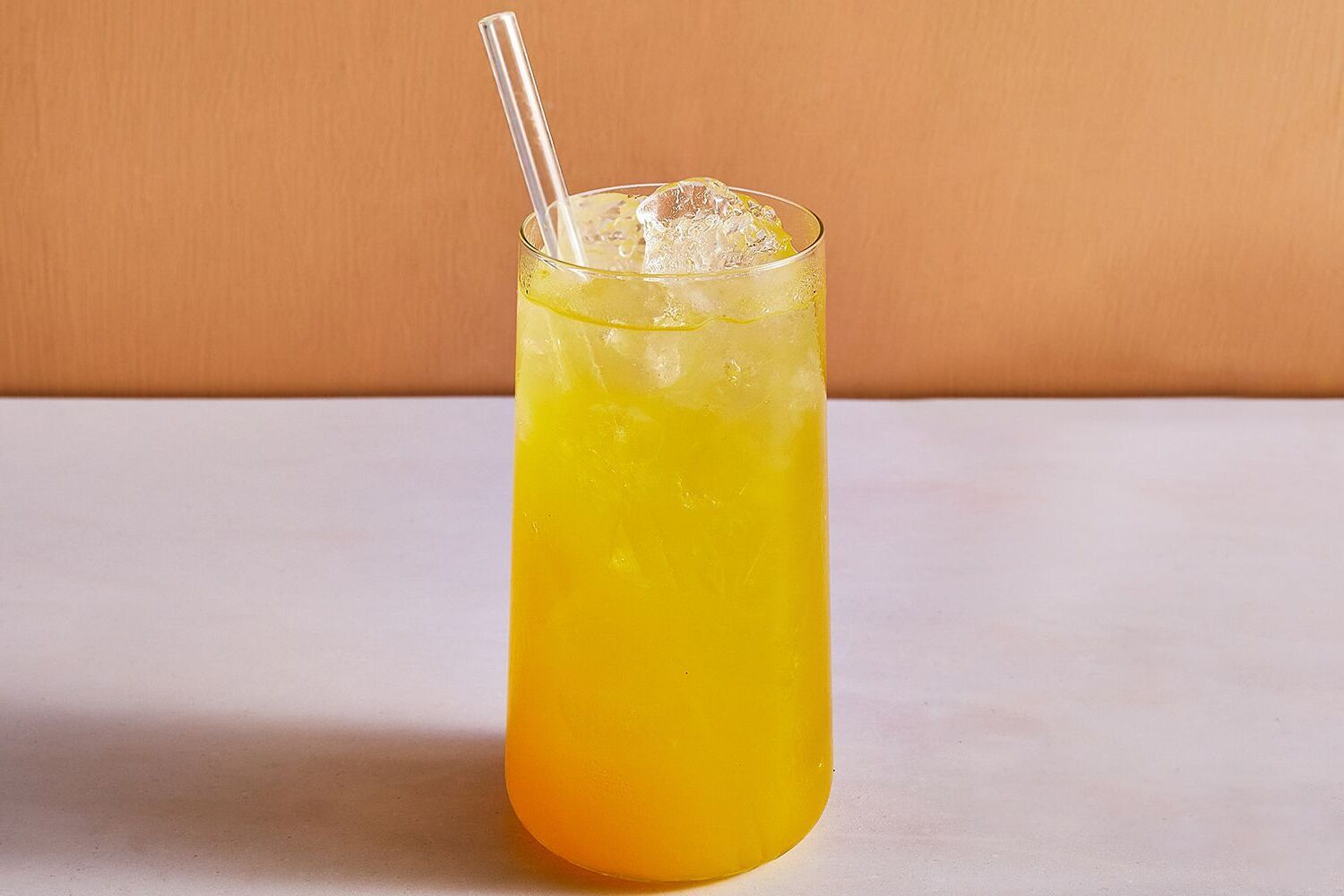 Golden Pineapple & Vanilla Iced Tea