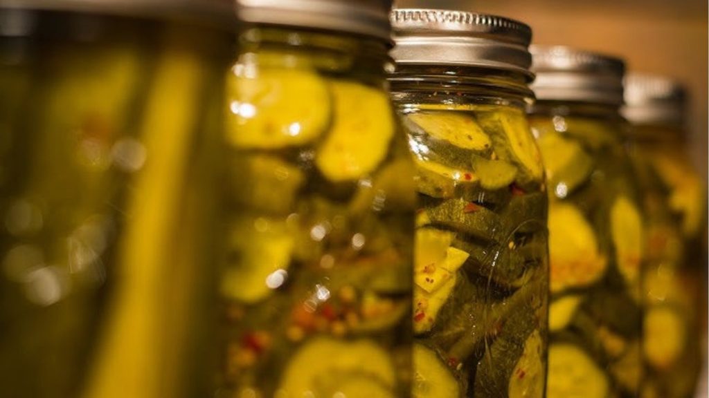 Homemade Dill Pickle Vodka Recipe