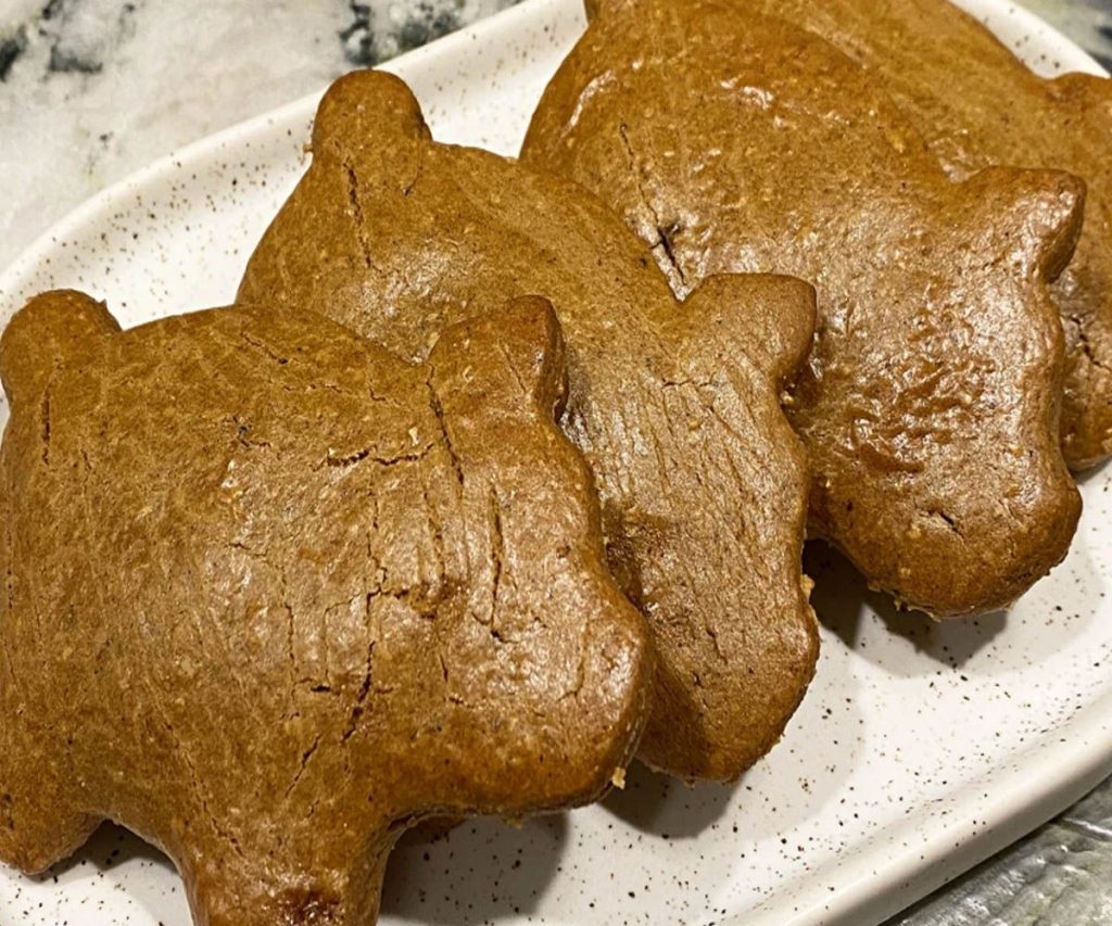 Marranitos (Mexican Pig-Shaped Cookies)