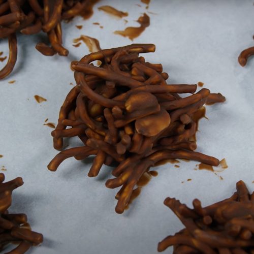 NoBake Chocolate Chow Mein Cookie Clusters Recipe