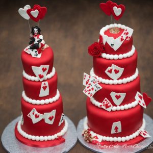 queen of hearts cake🖤❤️ Dm To Order #heartcakes #thelittlecakeshopjhb... |  TikTok