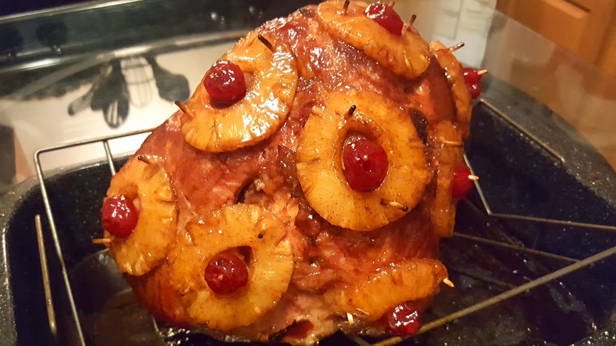 Rita's Sweet Holiday Baked Ham Recipe