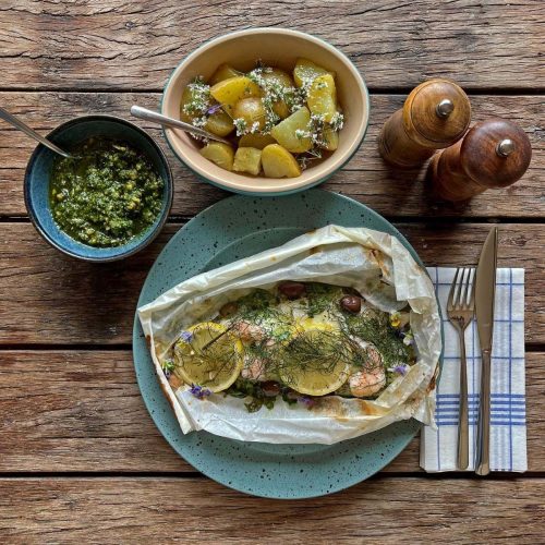 Sea bass en papillote with Thai flavours Recipe