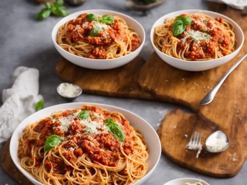 Spaghetti with 5-Minute Tomato Sauce