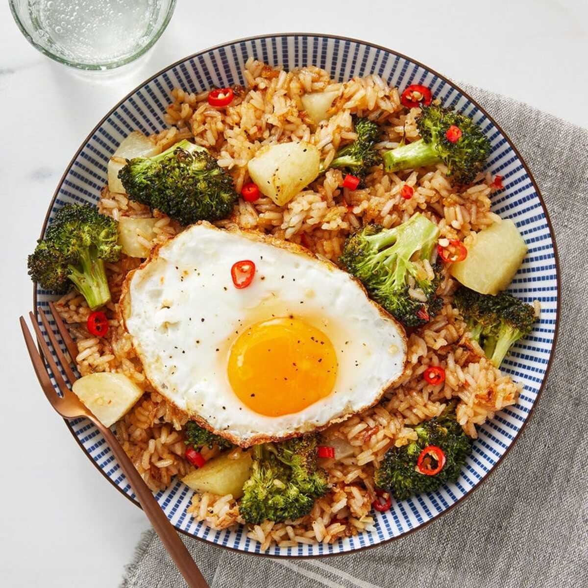 spicy-vegetable-egg-fried-rice-recipe