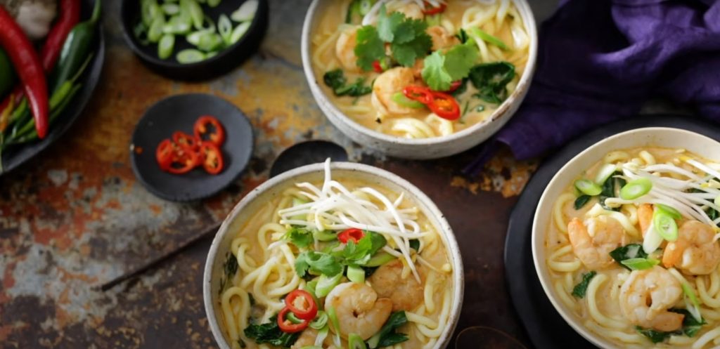 Thai Prawn & Peanut Noodle Soup