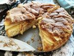 Yabluchnyk (Ukrainian Apple Cake)