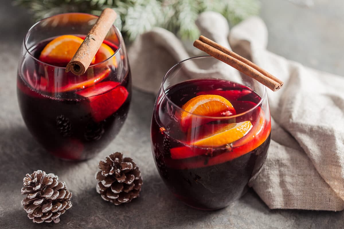 10-mulled-wine-recipes-with-a-twist