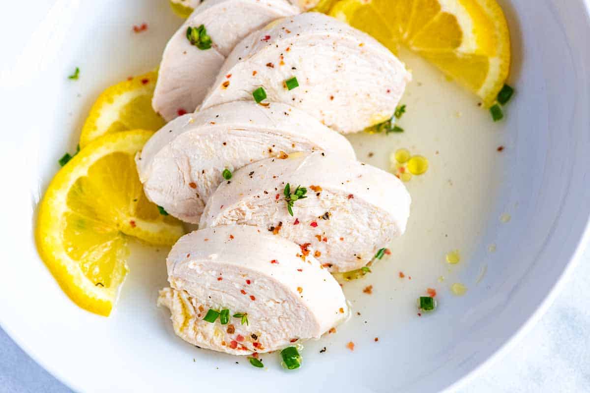 cold-start-your-way-to-the-tenderest-poached-chicken
