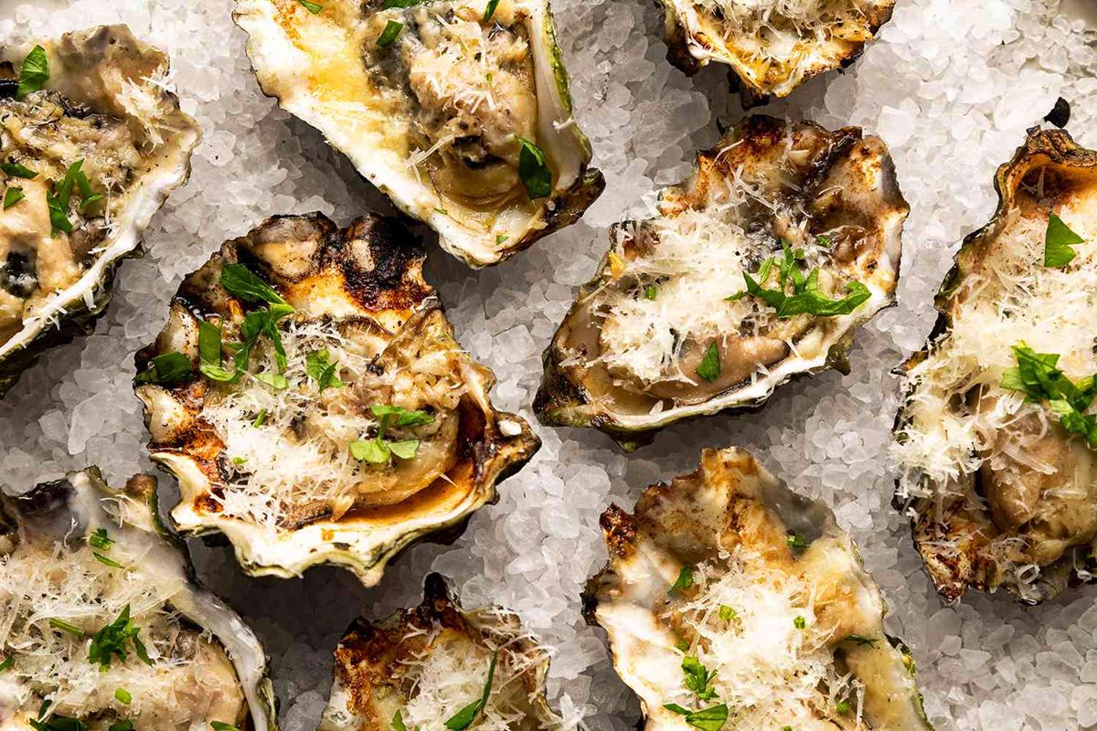 grilled-oysters-are-better-with-butter-how-to-make-the-best-barbecued-oysters
