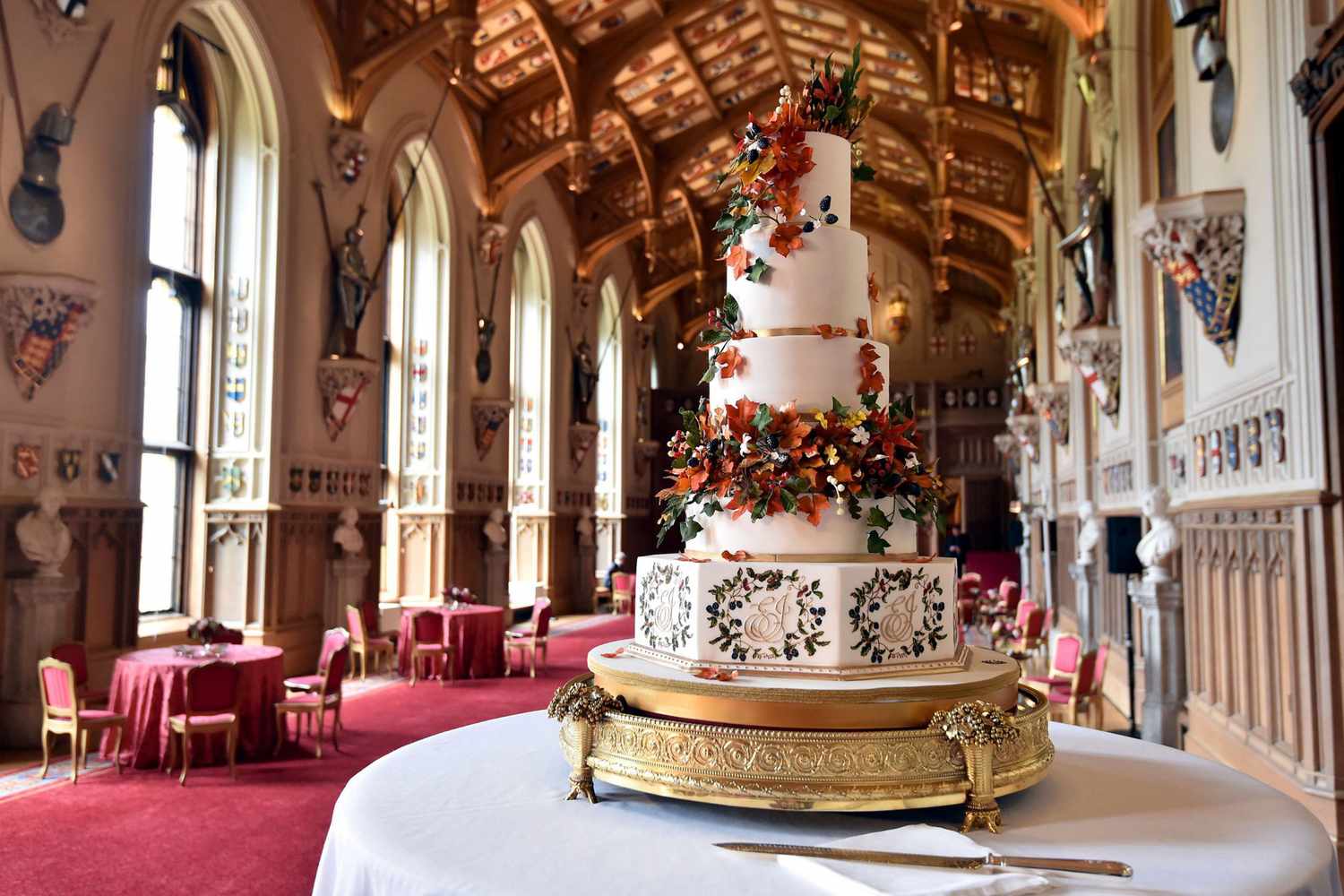 history-of-royal-wedding-cakes