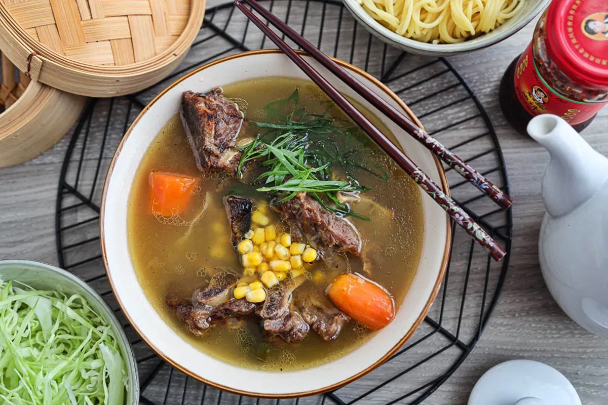 how-to-cook-beef-soup-bones