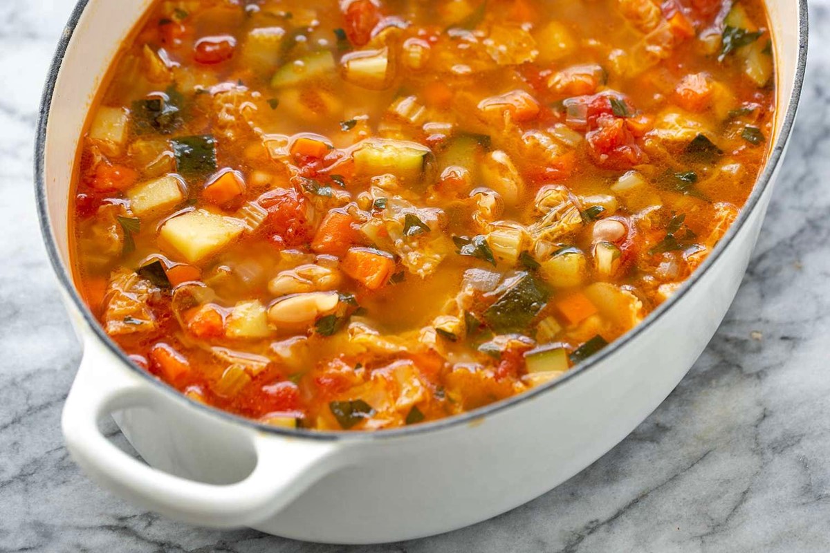 How To Cook Minestrone Soup - Recipes.net