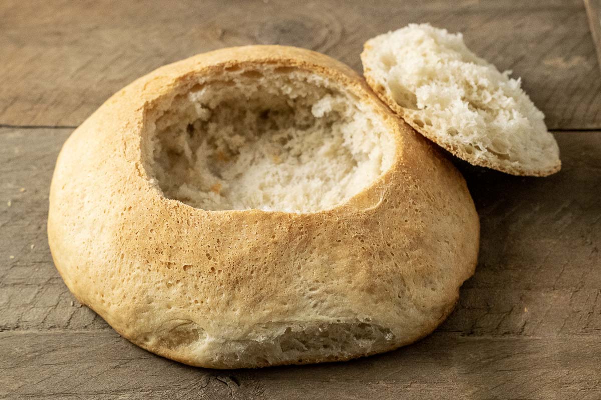 how-to-cut-a-bread-bowl
