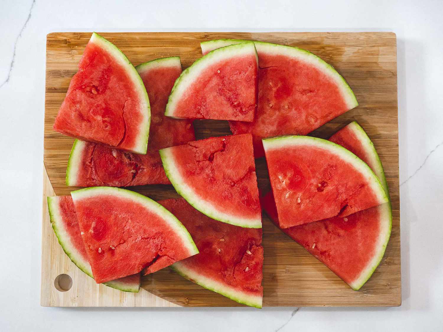 how-to-cut-a-mini-watermelon
