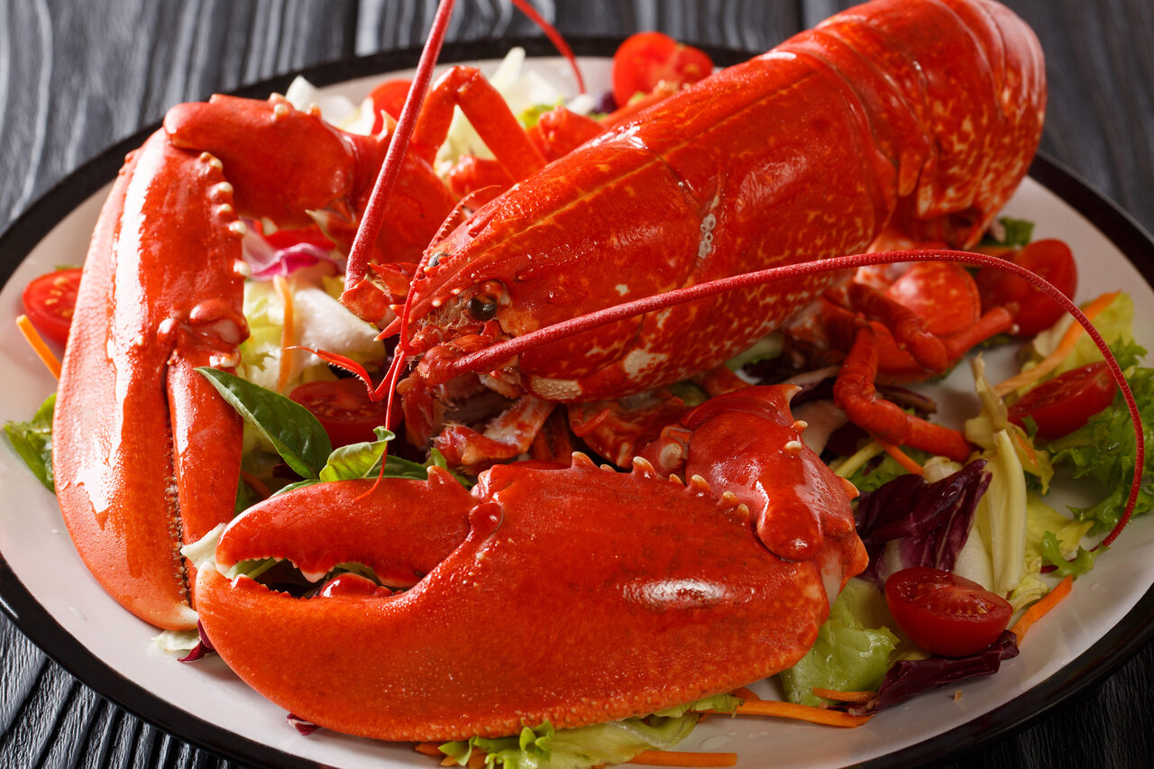 how-to-eat-a-whole-lobster