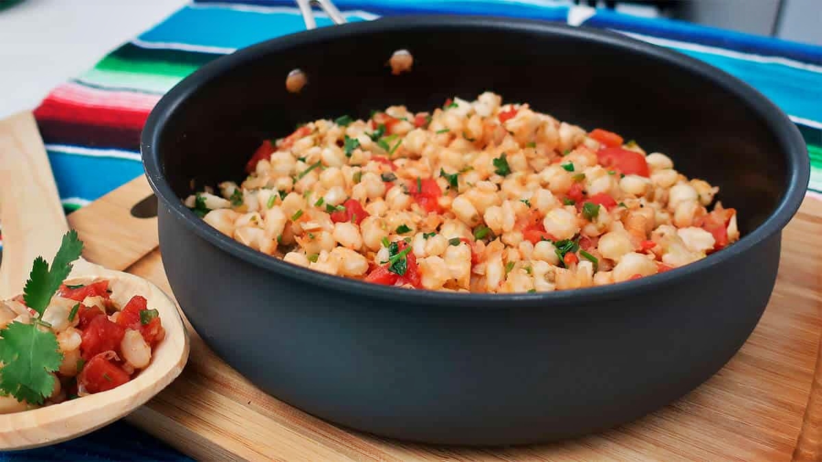 how-to-fry-canned-hominy