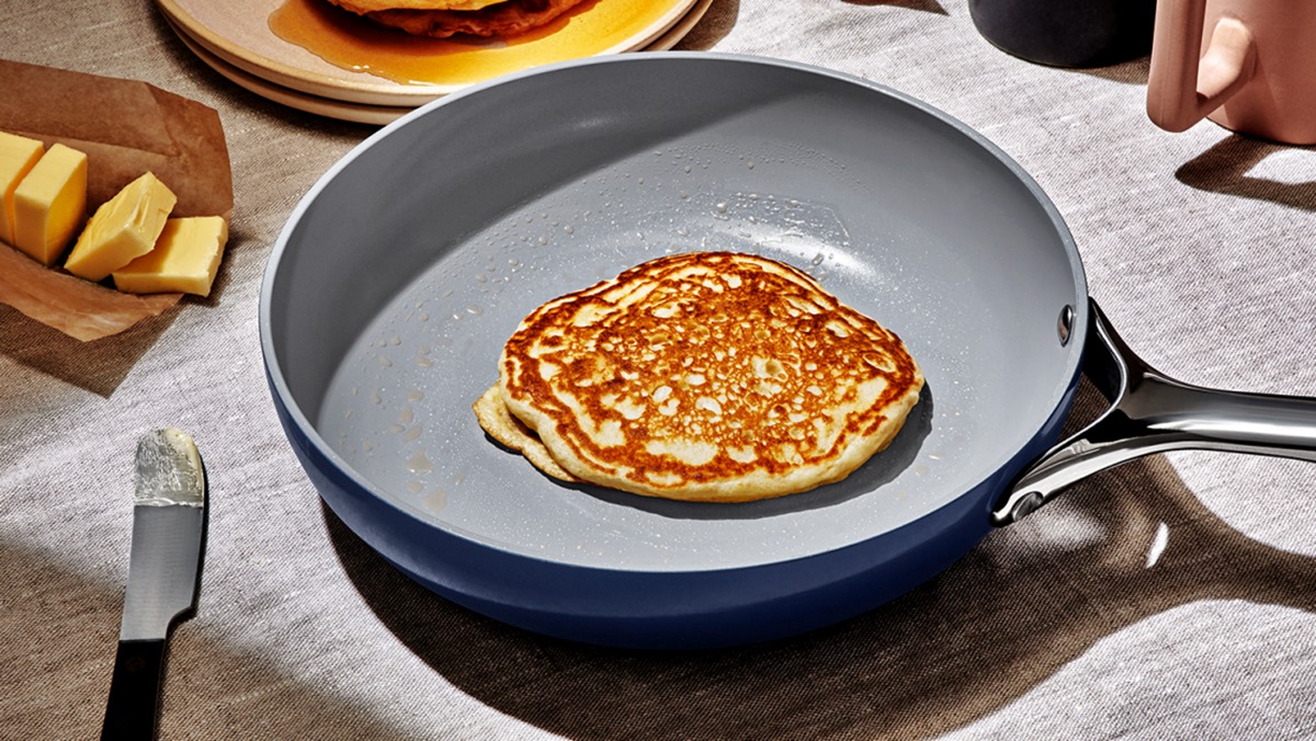 How To Fry Food In A Pan