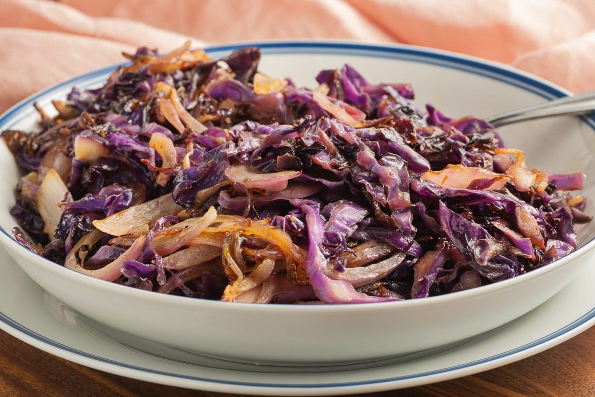 how-to-fry-red-cabbage