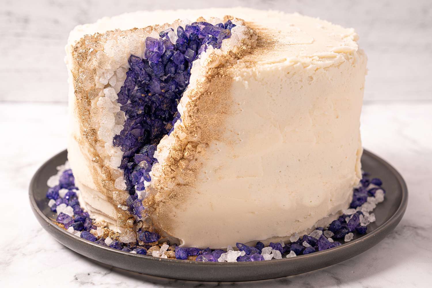 how-to-make-a-geode-cake