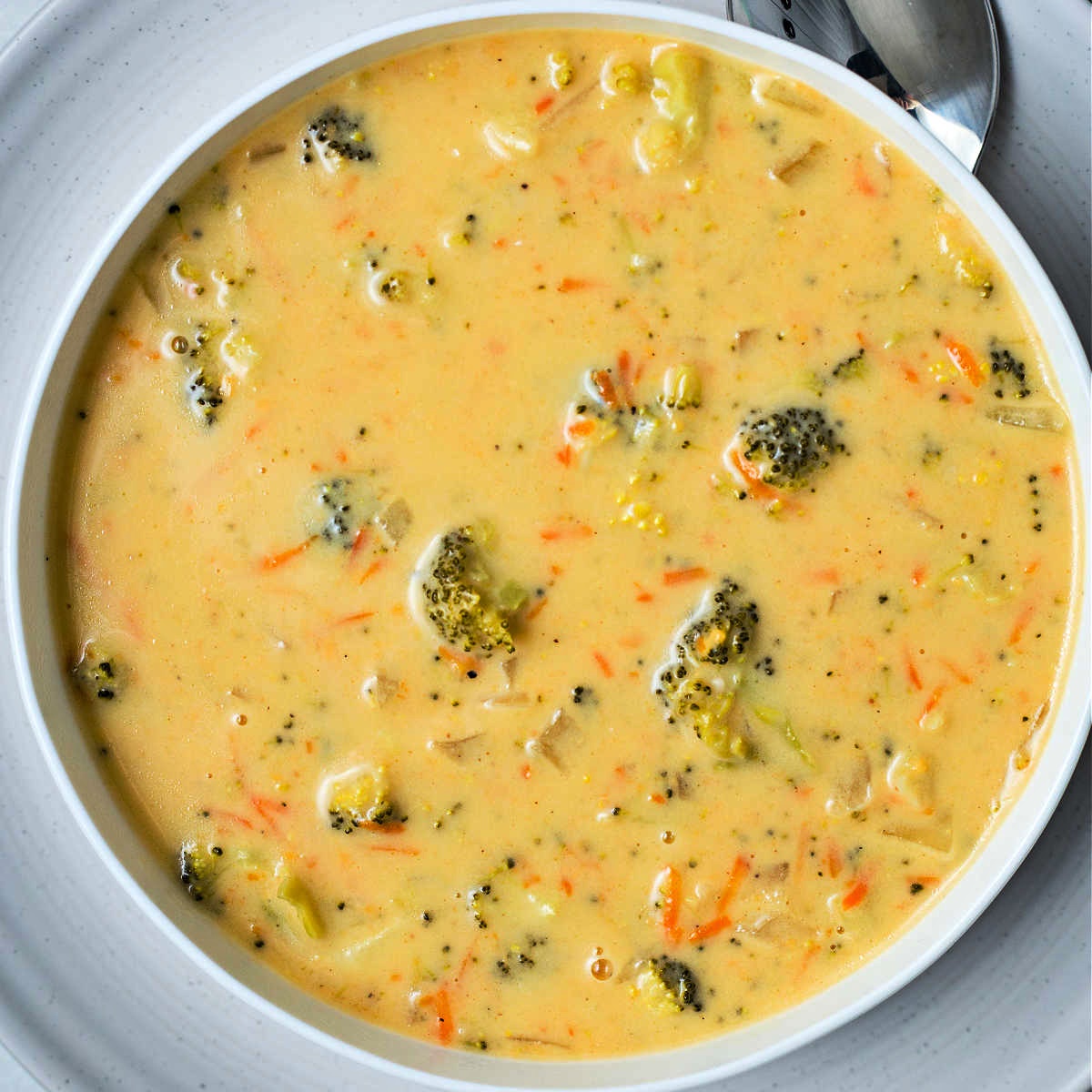 How To Make Broccoli And Cheddar Cheese Soup - Recipes.net