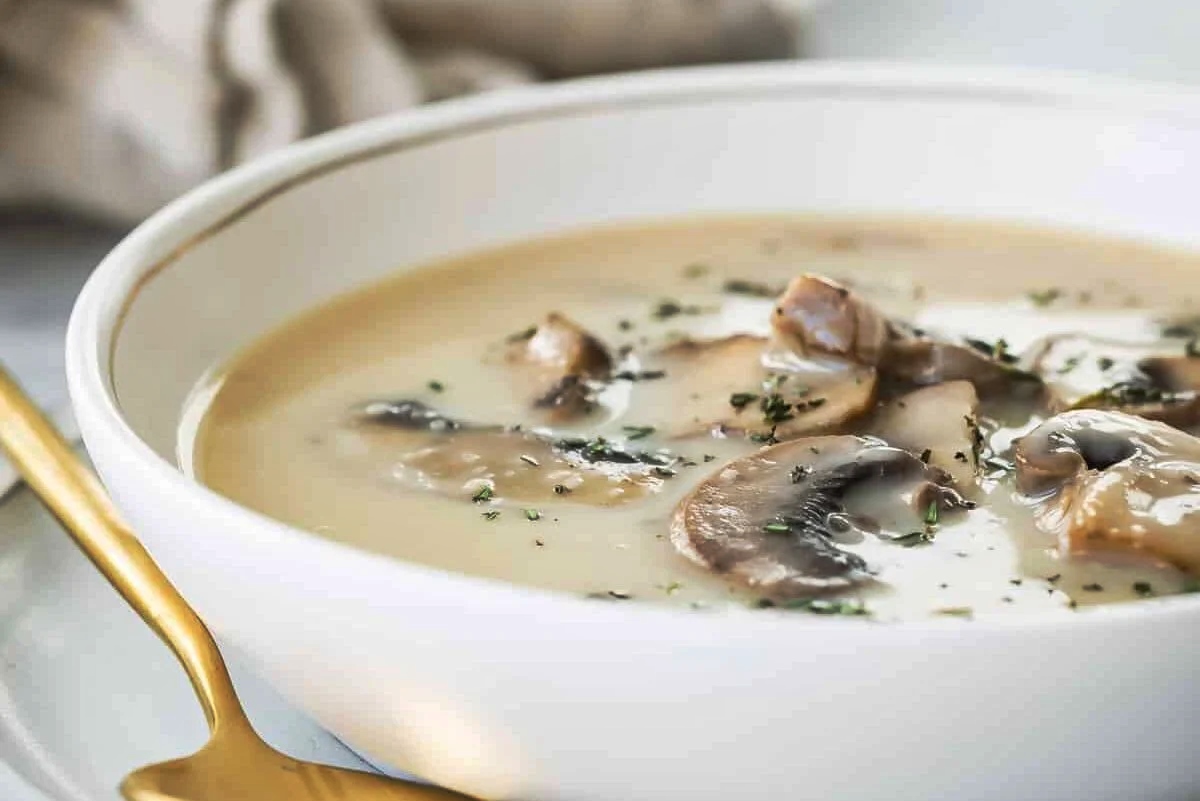 how-to-make-canned-cream-of-mushroom-soup-better