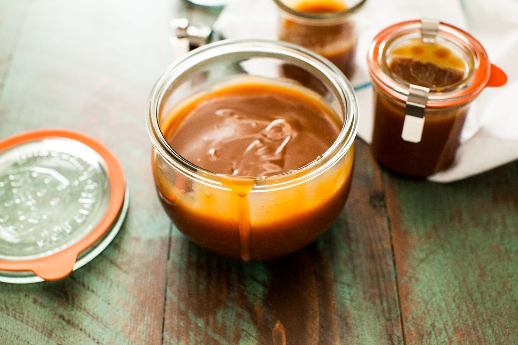 how-to-make-caramel-sauce