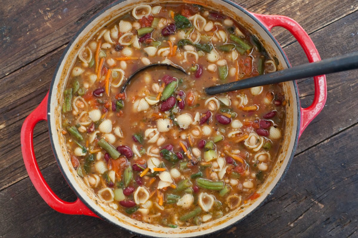 how-to-make-minestrone-soup-olive-garden