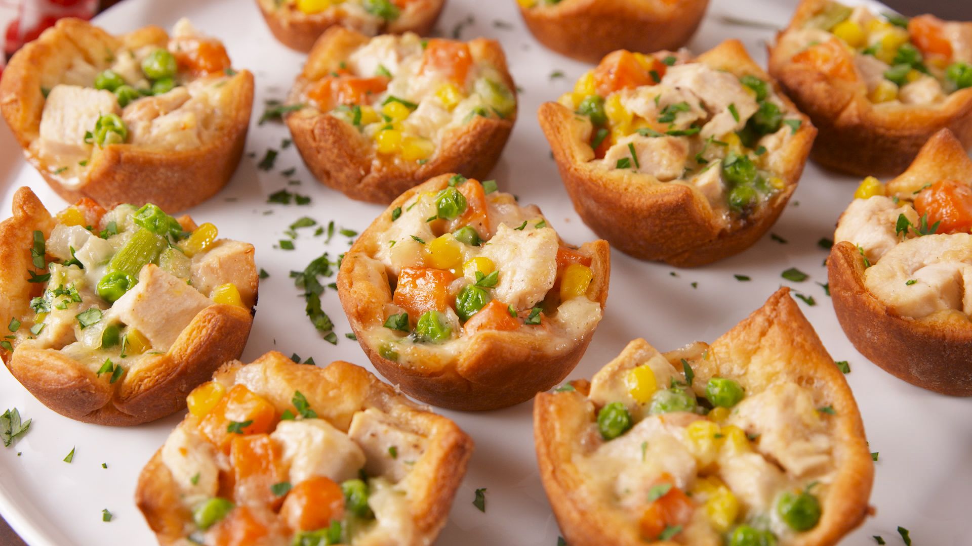 how-to-make-mini-chicken-potpies