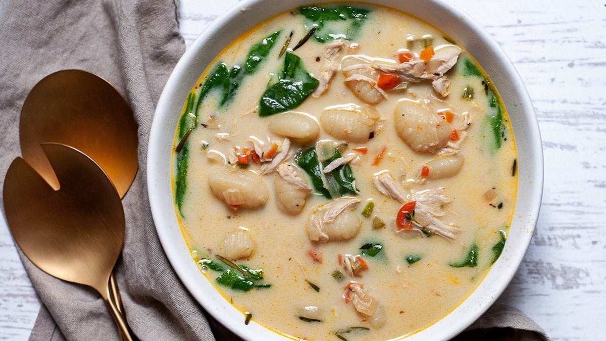 how-to-make-olive-garden-chicken-and-gnocchi-soup
