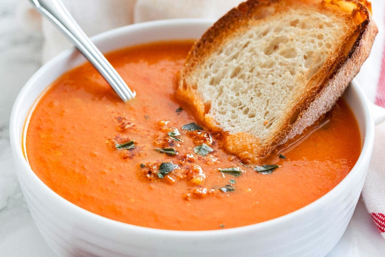 how-to-make-roasted-tomato-soup