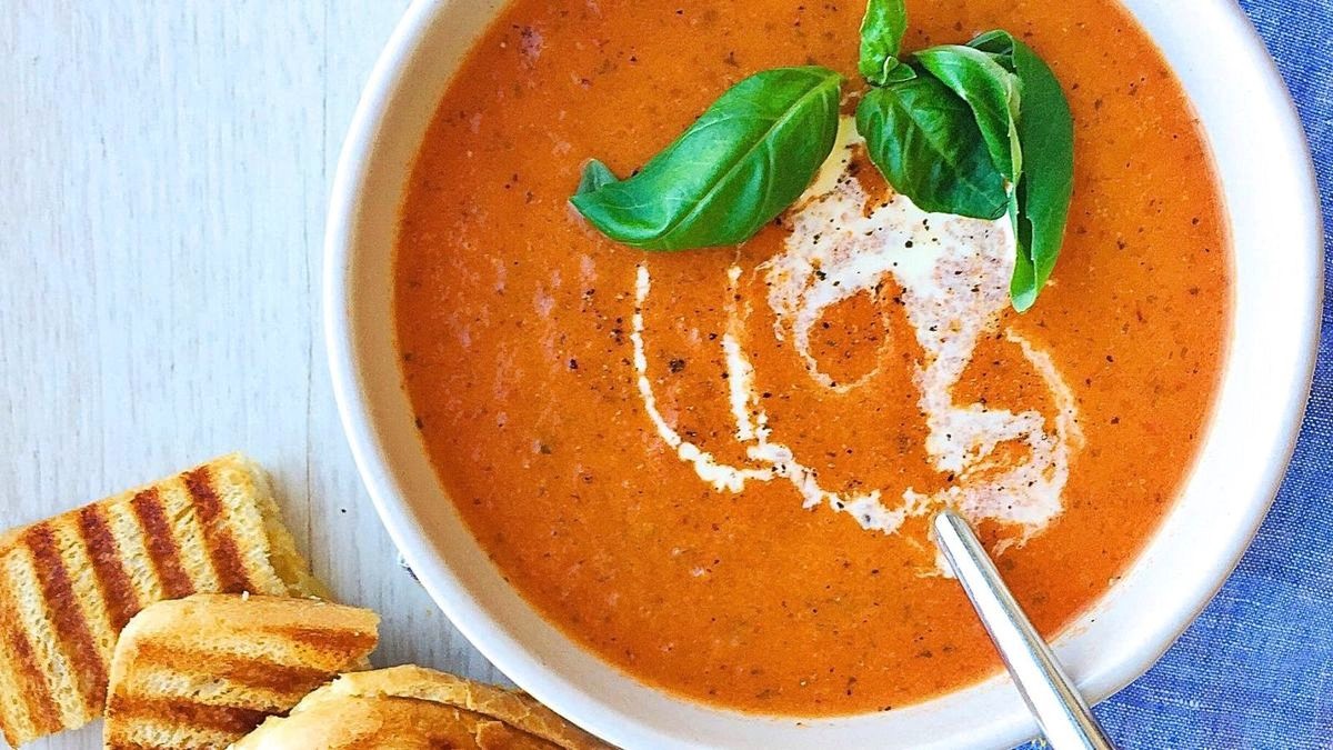 How To Make Tomato Basil Soup - Recipes.net