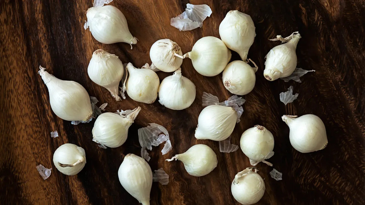 how-to-peel-pearl-onions