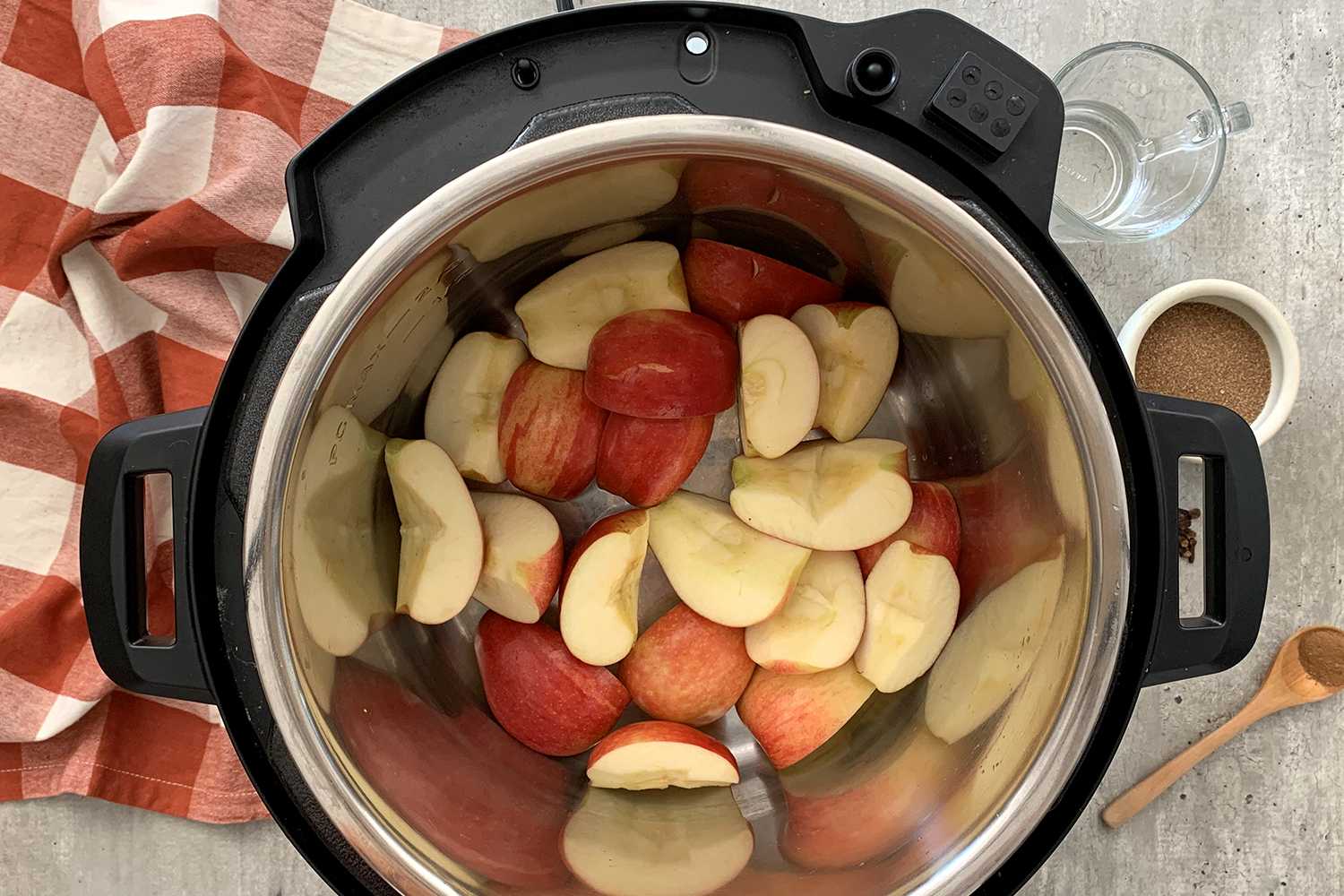 Cook apples discount in instant pot