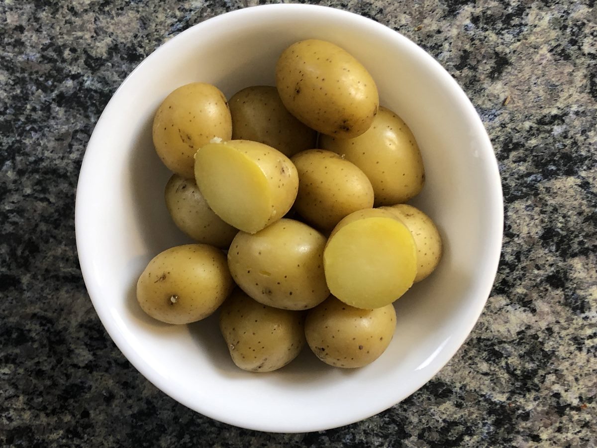 how-to-steam-baby-potatoes