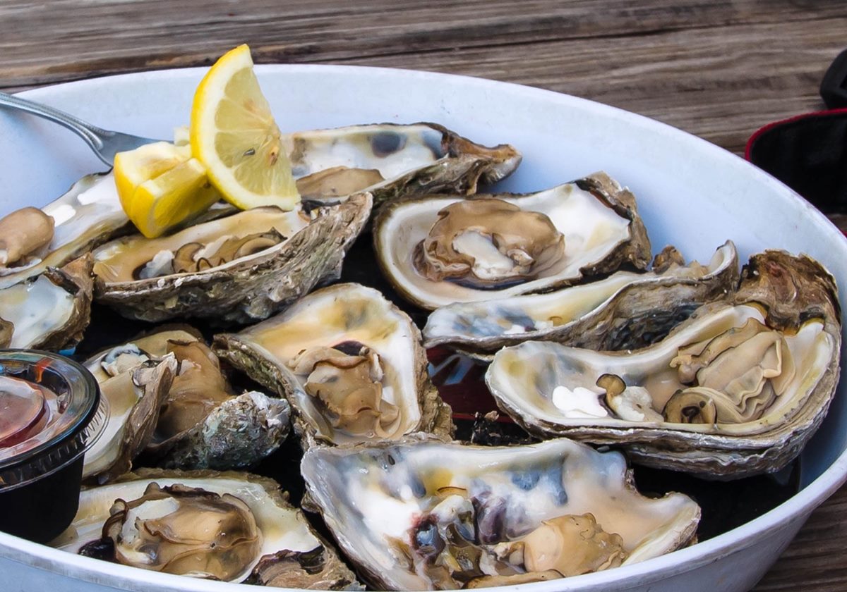how-to-steam-oysters-without-a-steamer