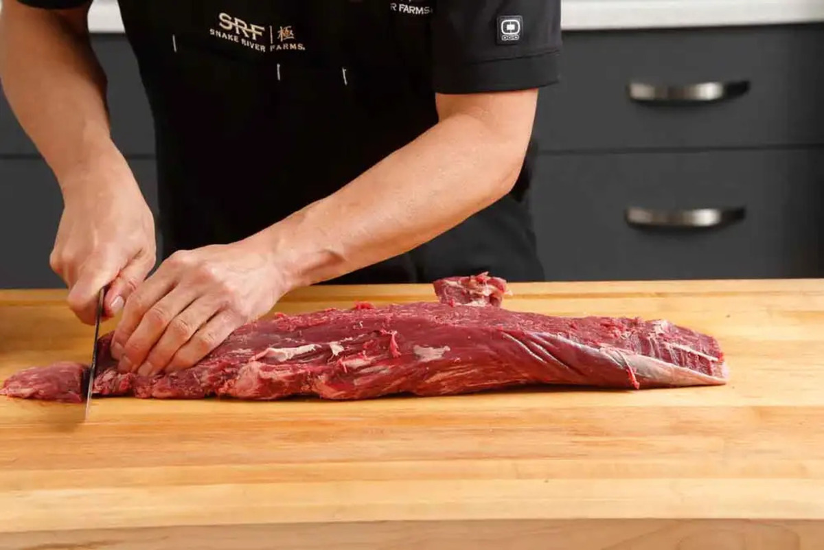 how-to-trim-a-whole-beef-tenderloin-for-roasting