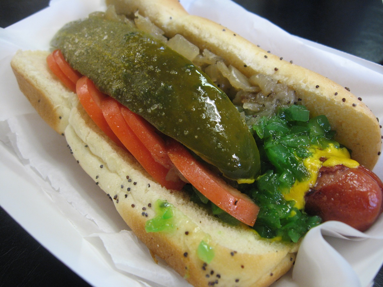 mustard-and-dreams-what-it-takes-to-run-a-hot-dog-stand-in-chicago