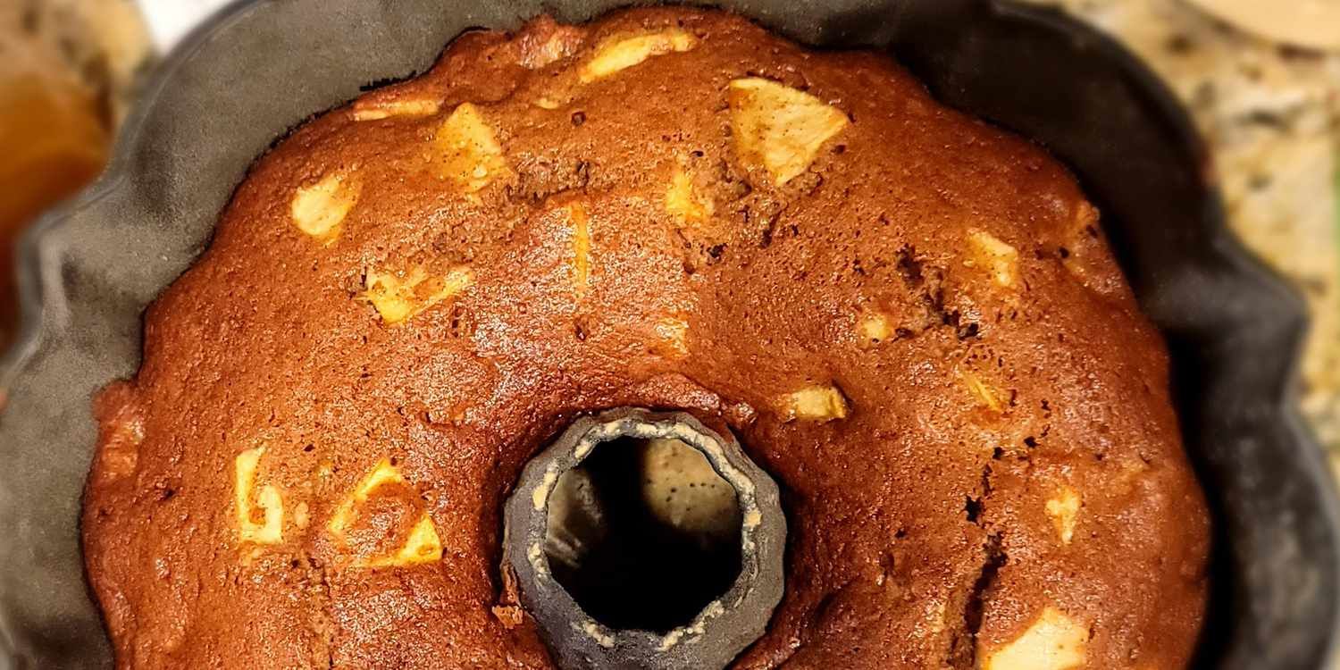 our-best-ever-apple-cake-recipes