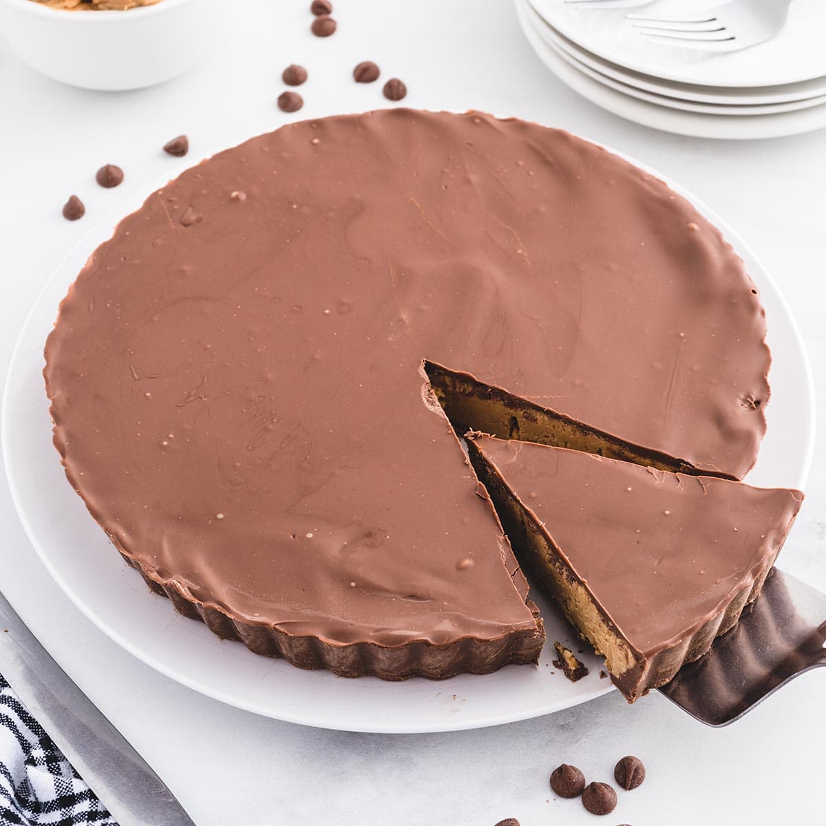 reeses-peanut-butter-cup-pie