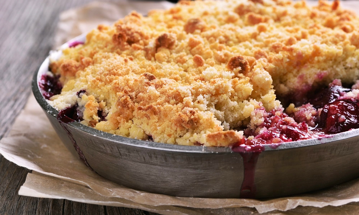 the-12-best-crumble-toppings