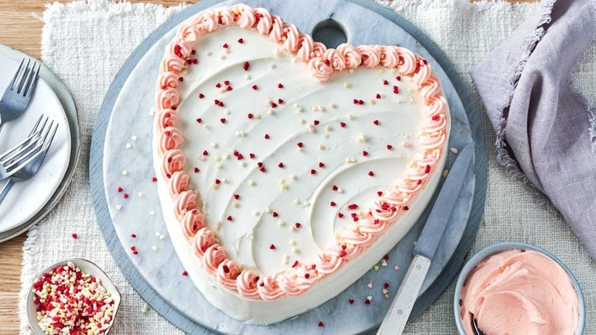 the-best-heart-shaped-bakes-and-desserts