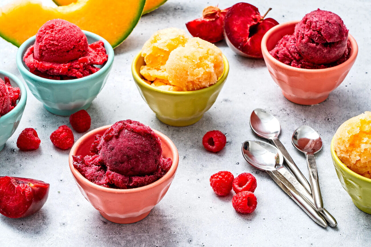 10 Delicious Sorbet Recipes for An Ice Cream Maker - Homebody Eats