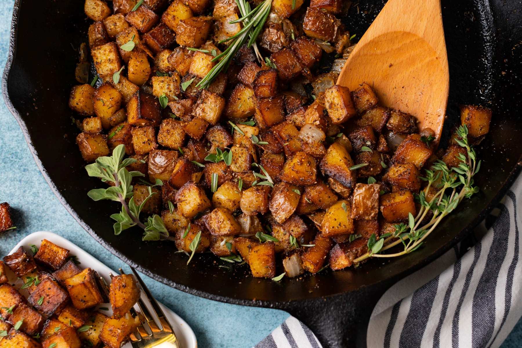 turn-your-side-dish-into-a-main-event-with-these-spiced-skillet-potatoes